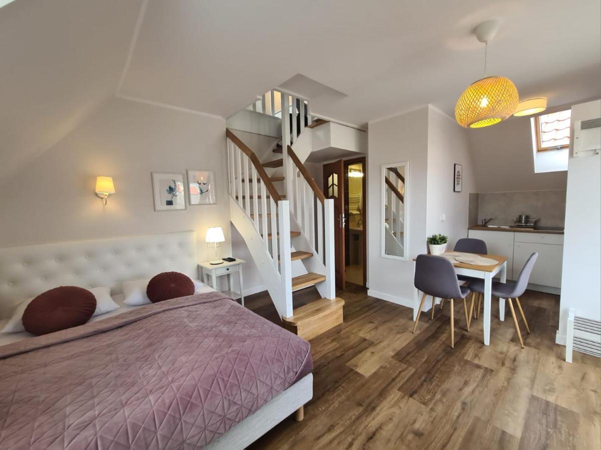 Apartamenty "La Villa" Z Klimatyzacja, Ogrodem, Parkingiem, Blisko Centrum Кудова-Здрой Екстериор снимка
