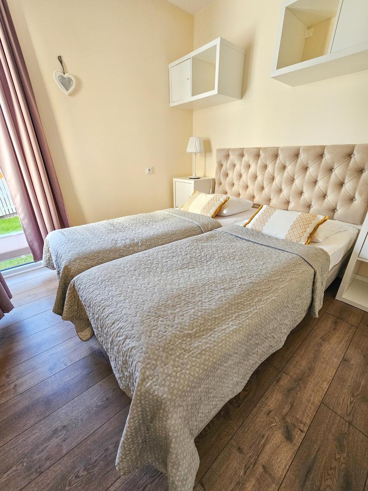 Apartamenty "La Villa" Z Klimatyzacja, Ogrodem, Parkingiem, Blisko Centrum Кудова-Здрой Екстериор снимка